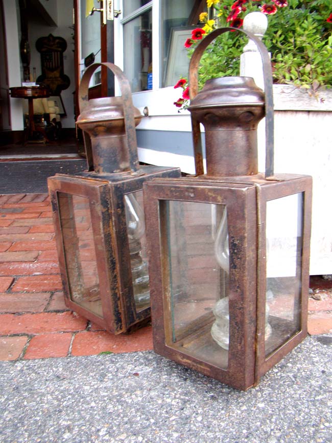 A pair of 19th century oil lanterns marked C.F.R.  ATEL- CT — image 2